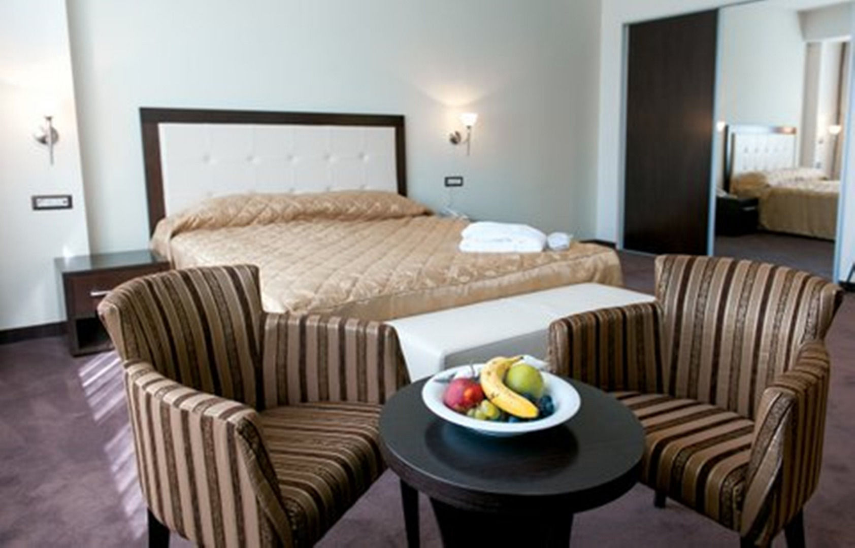 Tcc Grand Plaza Hotel Skopje Chambre photo
